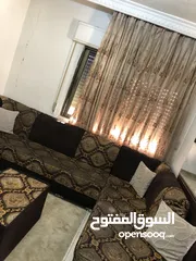  1 طقم L مع بفتين وملحقاتهاا للبيع بسعر مغرريي