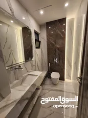  7 شقة طابقية فاخرة للبيع في عبدون  ref : 14383