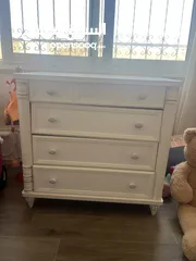  4 ‎سرير أطفال + وحدة ادراج مستعمل تركي نوع تشيلِك قابل للتحويل (مع سرير للوالدين) (80×180 سم