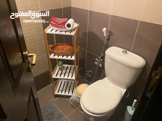  7 شقة في خلدا 195 متر للبيع