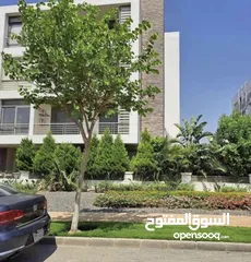  13 دوبلكس + روف خاص 4غرف للبيع في القاهرة الجديدة بسعر لقطة تقسيط 8 سنوات كمبوند جاهز للمعاينة