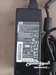  3 شاحن لابتوب HP أصلي 90W مستعمل- حالة ممتازة جداً
