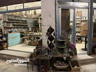  1 محلات للبيع