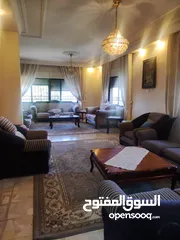  6 فيلا مستقلة للبيع