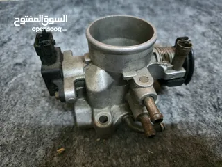  7 قطع متفرقة لسيارة اكس دي موديل 2001