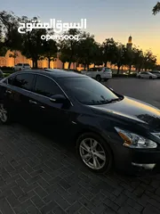  11 nissan altima sl in immaculate condition with new tyres & battery recently mulkiya renew