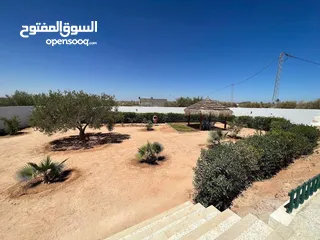  3 Maison s plus 2 A louer Djerba Route de l'aéroport