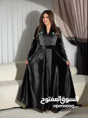  3 عباية ملكية مخمل أحمر  واسود