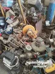  13 عدد صناعية وانشائيه مختلفه