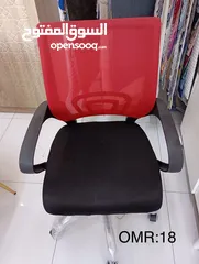  29 OFFICE TABLE AND CHAIR AVAILABLE / طوالا مل مکتب کراسي