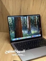  2 MacBook Pro 2023/ M3-Chip/ 8 RAM/ 512