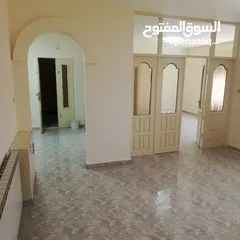  13 شقة للايجار غير مفروش