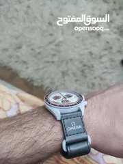  6 اوميقا سواتش Swatch MoonSwatch