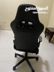  2 Gaming chair in good condition