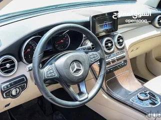 19 Mercedes GLC 300 full options