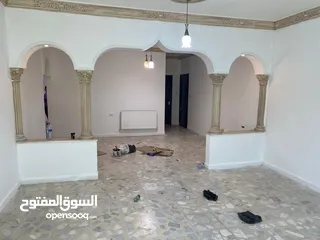  2 شقة للبيع 155 متر في منطقة عرجان من المالك مباشرة الشقة مجهزه بتدفئه مركزيه وسخان شمسي