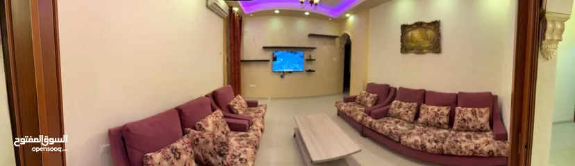  17 شقه مفروش لايجار شارع الجامعه الاردنيه  عائلات