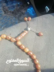  1 سبحة دو قيمة من الأحجار الكريمة