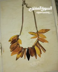  13 عقود انتيكا