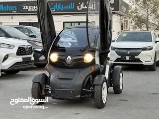  4 Renault Twizy 2020