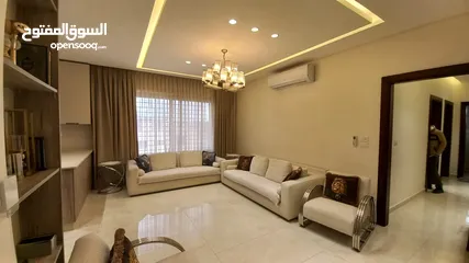  14 شقة مفروشة للايجار في دير غبار ( Property 41070 ) سنوي فقط