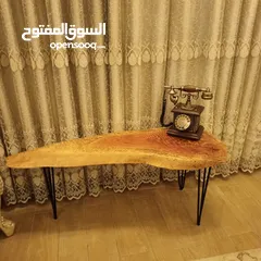  27 تحف خشبية يدوية