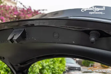  6 Tesla Model 3 2023 Standard plus   السيارة مميزة جدا و قطعت مسافة 7,000 كيلو متر فقط فقط