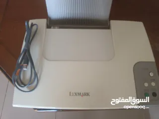  1 طابعه  ملونه