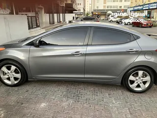  1 Hyundai Elantra 2013