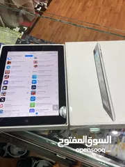  4 Apple iPad 32GB is available in mint condition