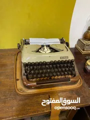  2 قطع أنتيكا مختلفة