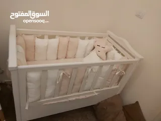  2 تخت بيبي تفصيل خشب اصلي ثقيل