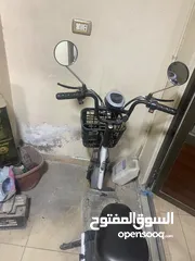  8 سكوتر كهربا