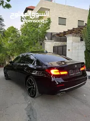  2 Bmw 530e 2021