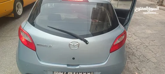  4 مازدا 2 للبيع