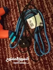  2 سوني 4 512 جيبي مع شاشه 32 بوصه