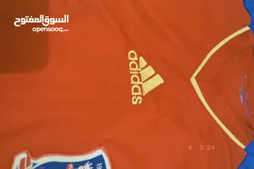  6 تيشيرت منتخب اسبانيا نادر 2010 اصلي في حاله جيده Spain 2010 world cup jersey rare