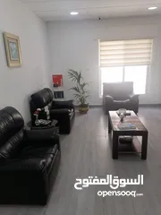  2 عيادة طب عام مجددة و مجهزة بالكامل للبيع بأفضل مناطق الرابية عمان