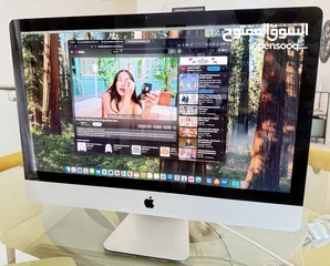  1 27 inch (large) iMac mid 2011. In excellent condition and runs the very latest MacOS