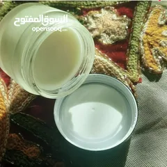  1 ديودورون للجسم طبيعي بزيت عطر المسك الابيض