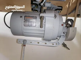  7 للبيع ماكينة خياطة صناعية SunSure SS-8900 بحالة الوكاله ممتازة لا تحتاج لاي صيانه