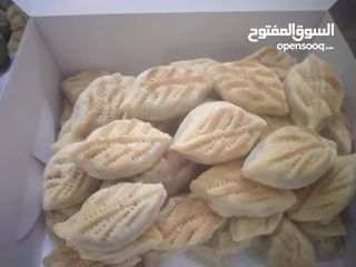  18 معمول كعك حلويات  اسعار مختلفة