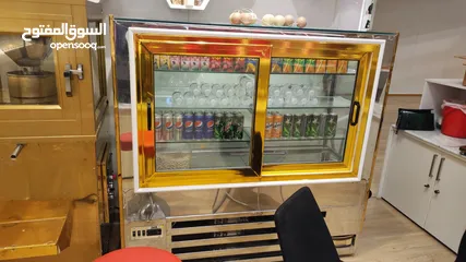  1 Refrigerator for shops and restaurants