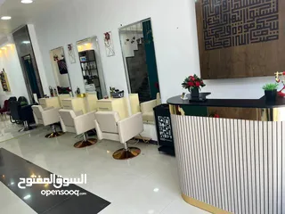  6 صالون سيدات للبيع سبب البيع السفر للخارج