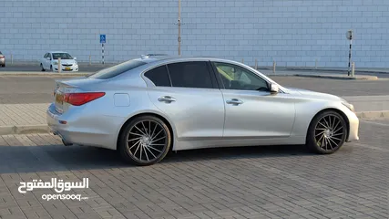  6 Perfect Condition Infiniti Q50 3.0 V6 Twin Turbo. 2017 Model