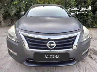  1 2014 model -Nissan Altima-Full Option