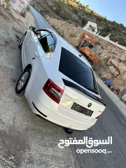  6 اكتافيا ترخيص 2019 دهان شركة كرتونة حمامة بيضاء