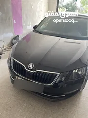  1 سكودا اوكتافيا صالون 2018
