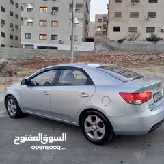  4 كيا فورتي 2009 للبيع