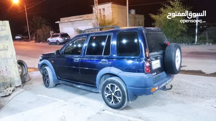  1 لاند روفر فري لاندر